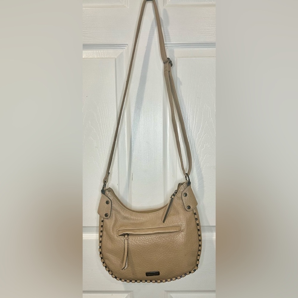 GUC Jessica Simpson tan shoulder/crossbody, animal print interior - Picture 2 of 8